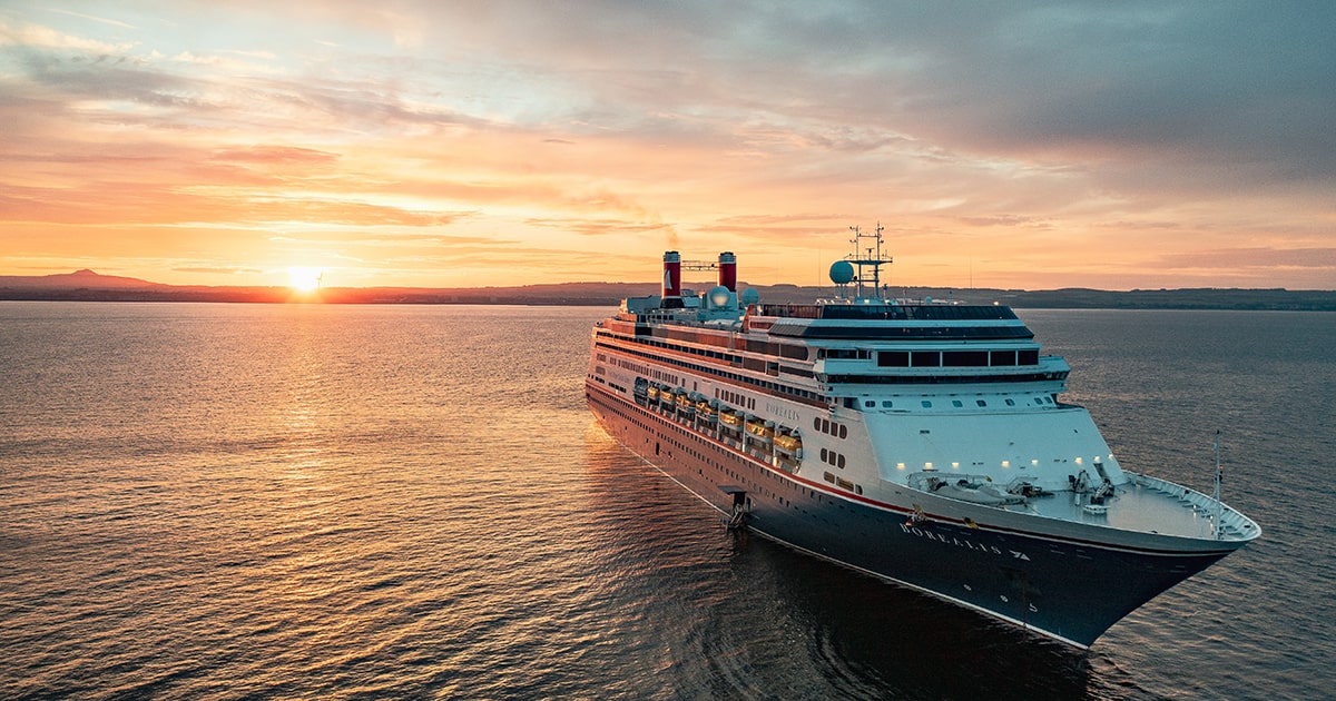 borealis-link-imagemin Luxury Cruise Ship at Golden Hour